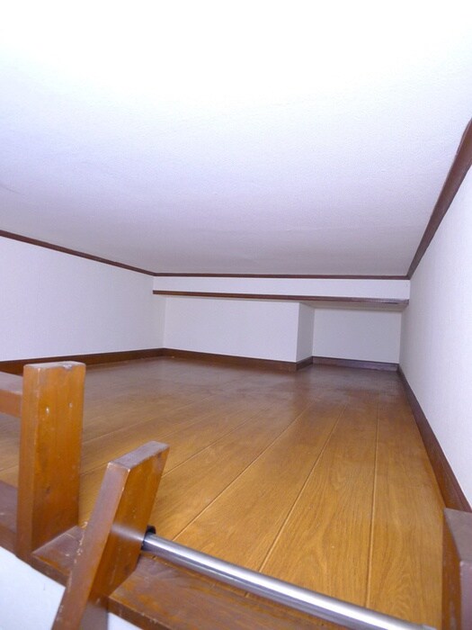 物件内観写真9　(ロフト)