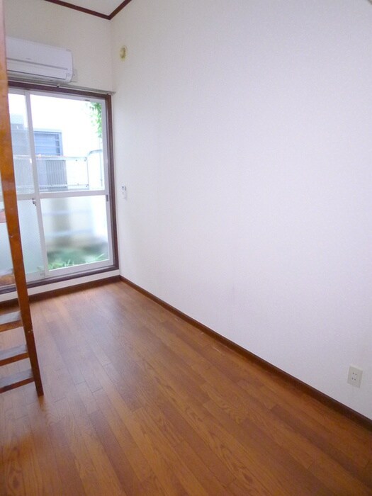 物件内観写真20　(洗濯機置場)