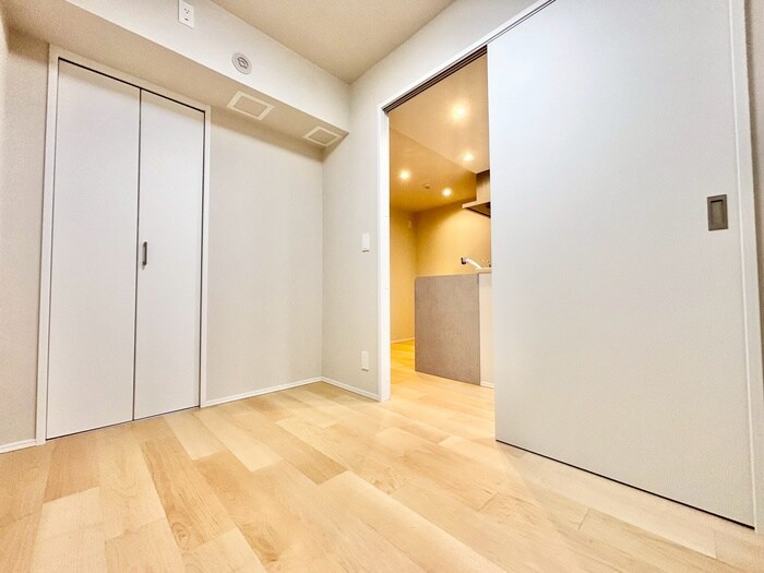 物件内観写真11　(居室)