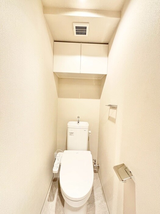 物件内観写真14　(トイレ)