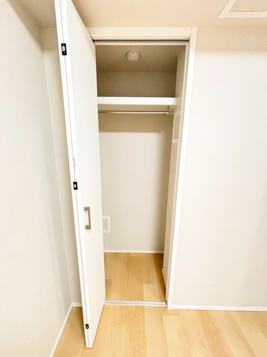 物件内観写真15　(収納)