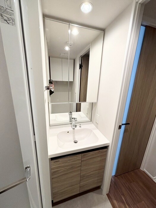 物件内観写真17　(洗面)