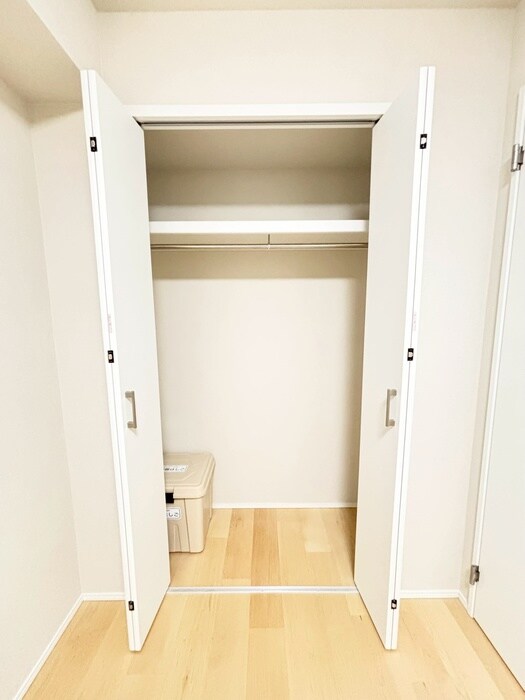 物件内観写真17　(収納)