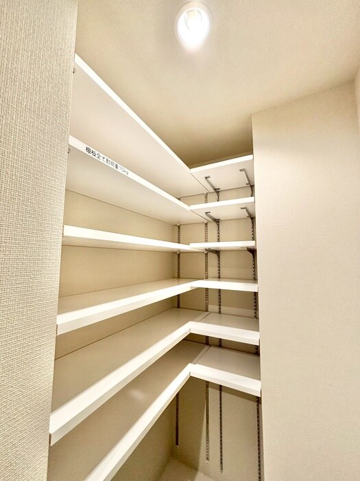 物件内観写真20　(靴箱)