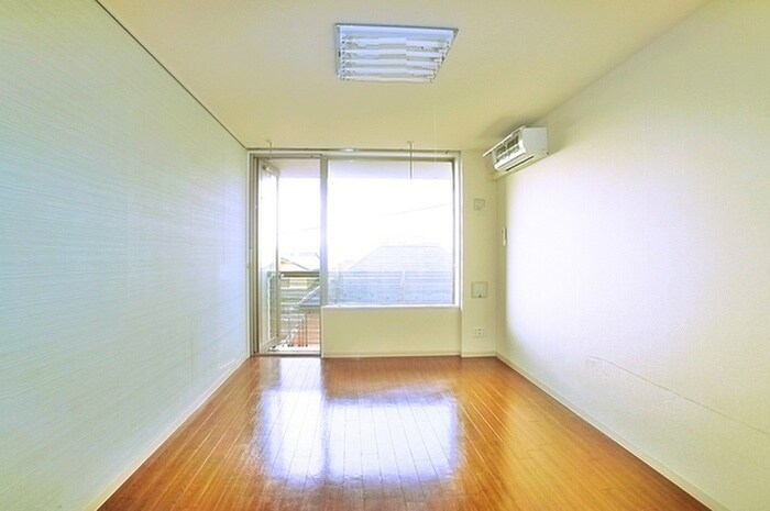 物件内観写真15　(居室)