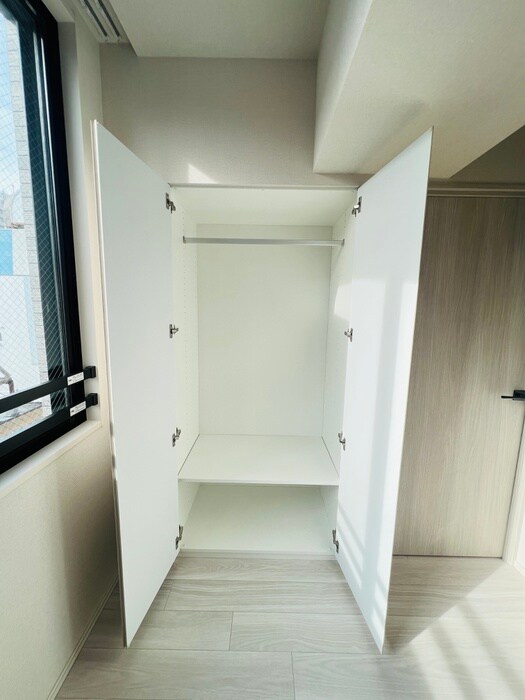 物件内観写真12　(収納)