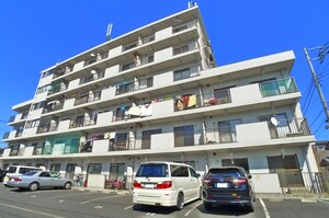 リアライズ北綾瀬外観写真