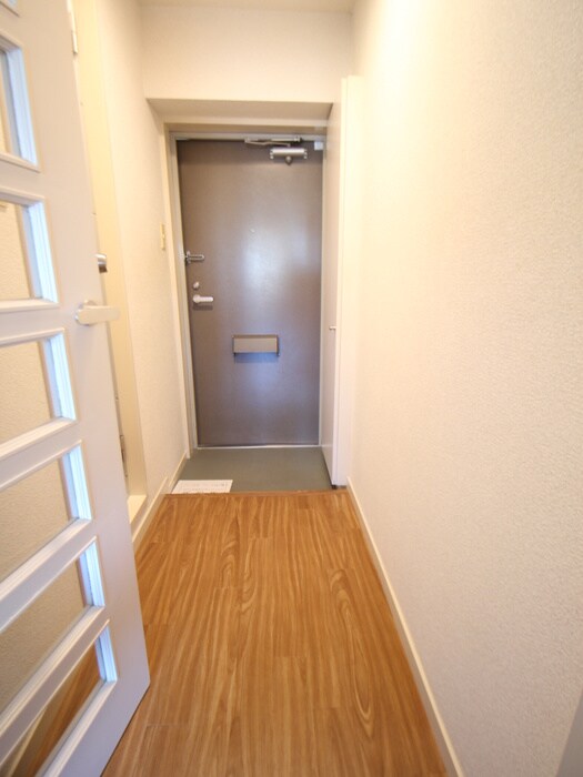 物件内観写真22　(廊下)