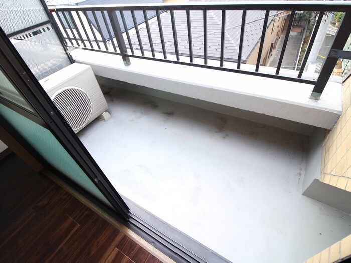 物件内観写真16　(ベランダ・バルコニー)