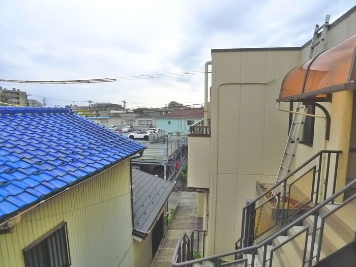 物件内観写真17　(室内からの展望)