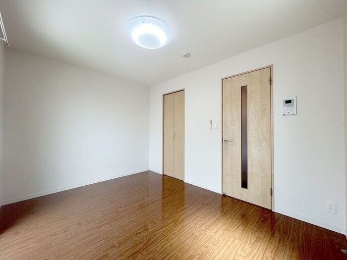 物件内観写真15　(居室)