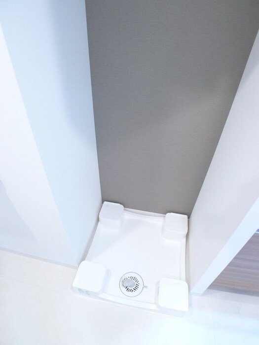 物件内観写真11　(洗濯機置場)