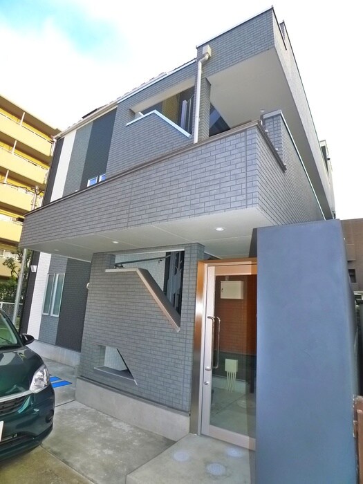 物件外観写真6　(外観写真)