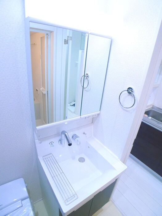 物件内観写真14　(洗面)