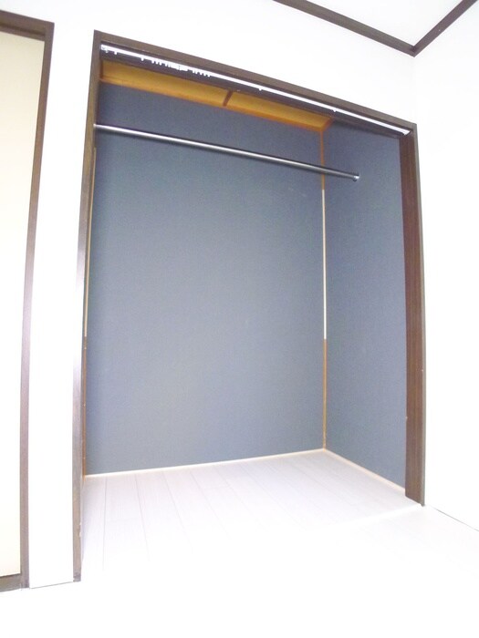 物件内観写真11　(収納)