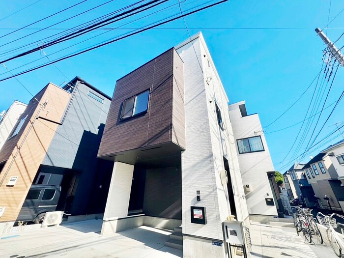 物件外観写真1　(外観写真)