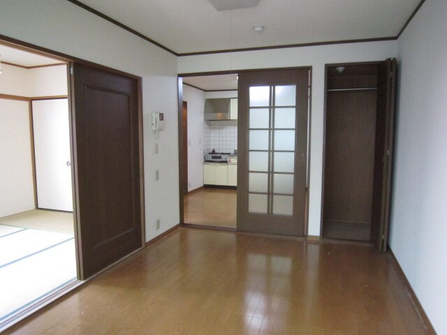 物件内観写真8　(内観写真)