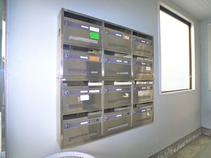 物件外観写真4　(建物設備)