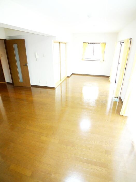 物件内観写真9　(居室)