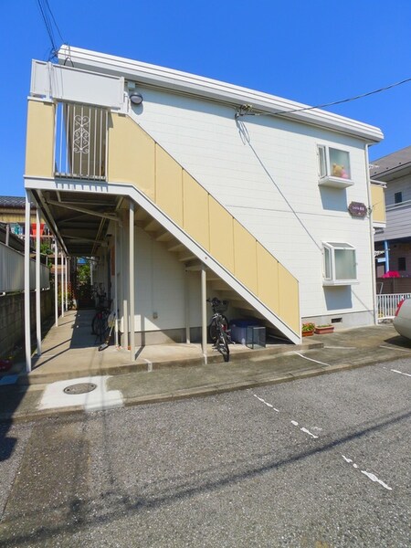 シャトル高沼外観写真
