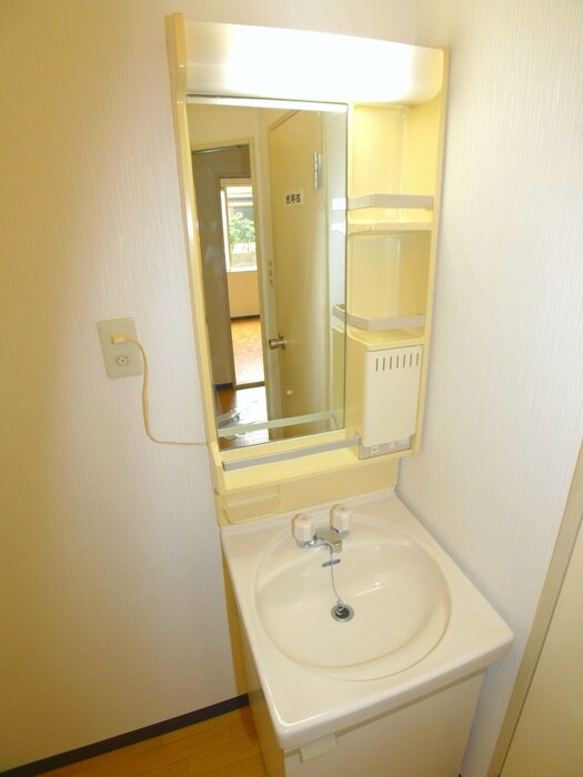 物件内観写真9　(洗面)