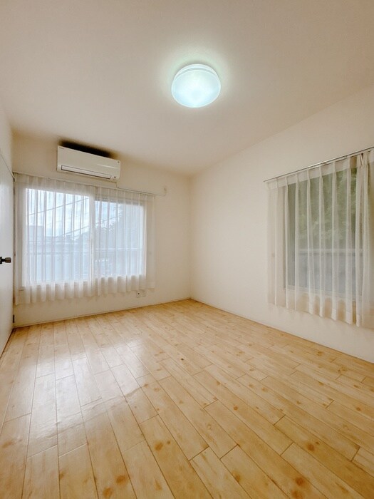 物件内観写真22　(居室)