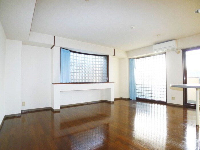 物件内観写真5　(居室)