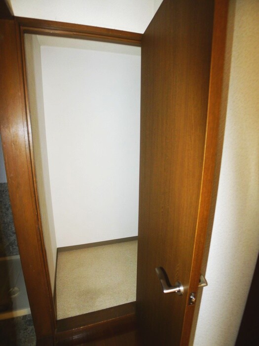 物件内観写真8　(収納)