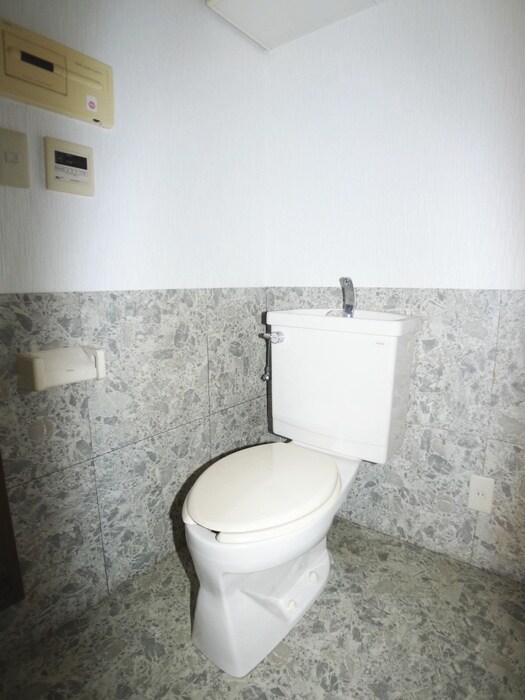 物件内観写真12　(トイレ)