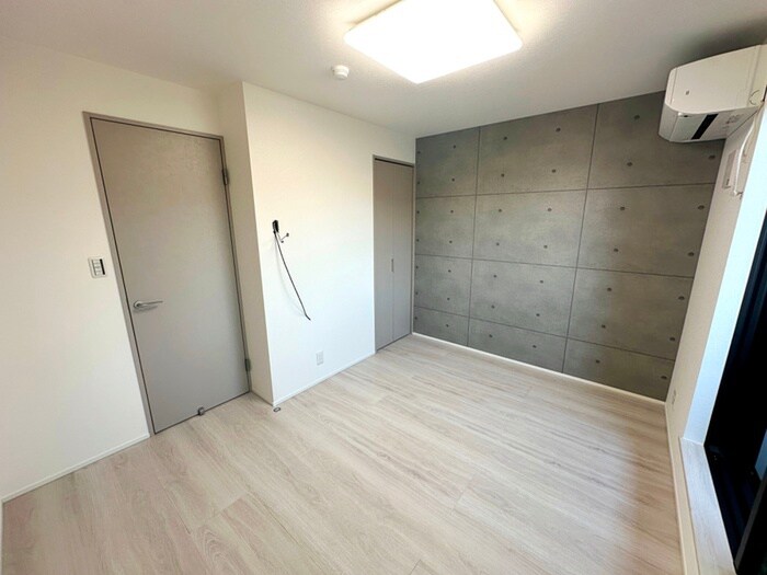 物件内観写真4　(居室)