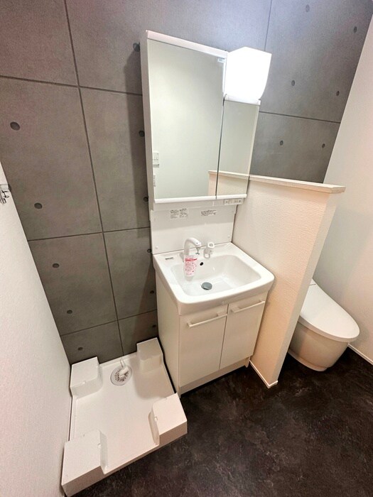 物件内観写真14　(洗濯機置場)