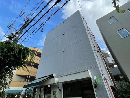 第二村石ビル外観写真