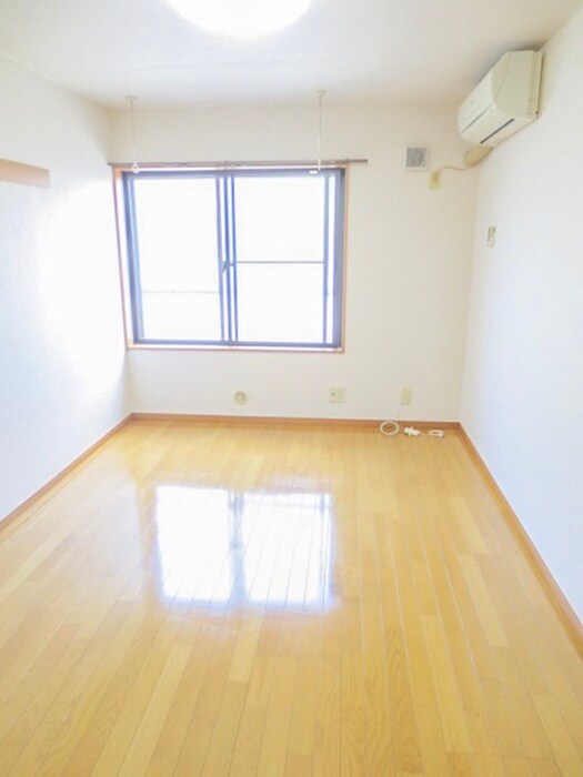 物件内観写真12　(居室)