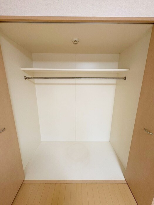 物件内観写真8　(収納)