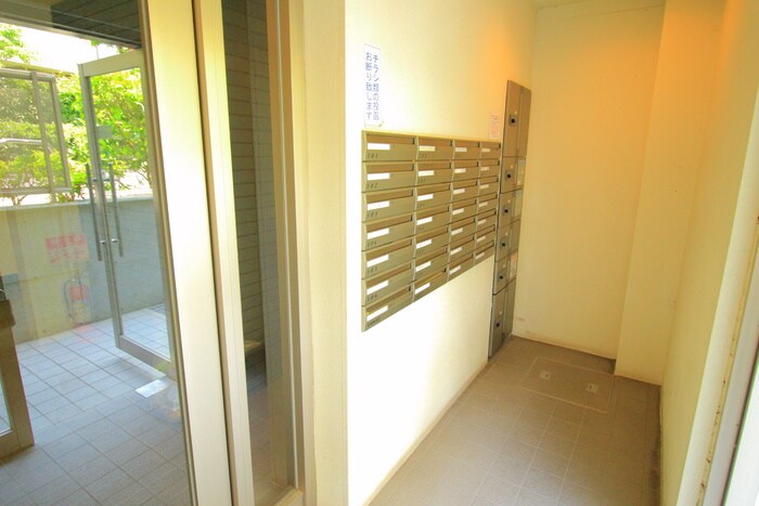 物件外観写真6　(建物設備)