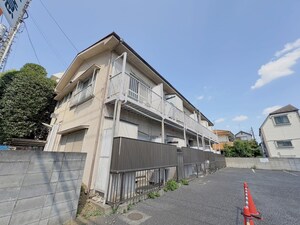 第二英荘外観写真