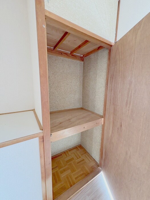 物件内観写真11　(収納)