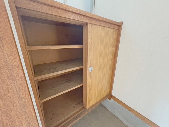 物件内観写真15　(靴箱)