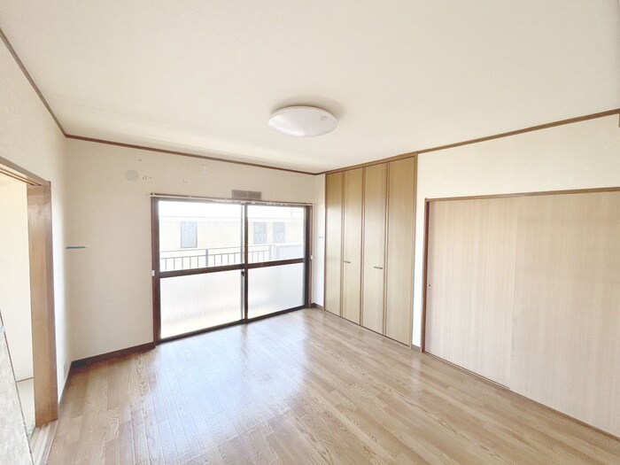 物件内観写真5　(居室)