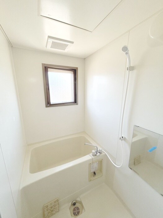 物件内観写真12　(バス／シャワールーム等)