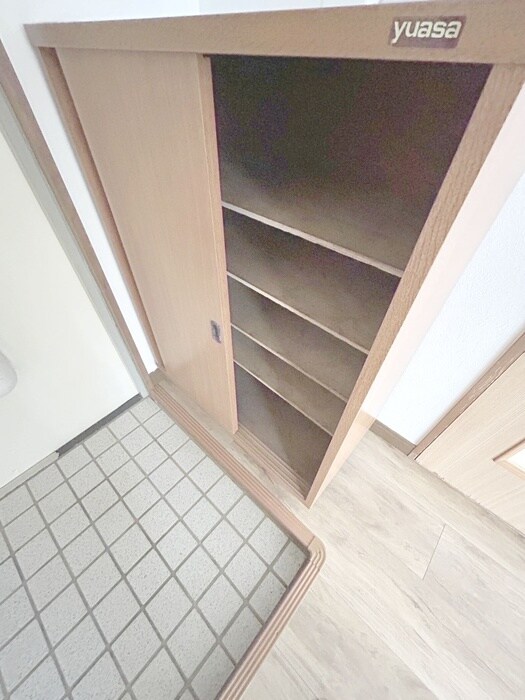 物件内観写真18　(靴箱)