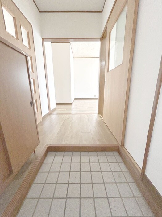 物件内観写真19　(廊下)