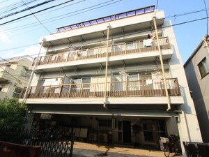 若栗マンション外観写真
