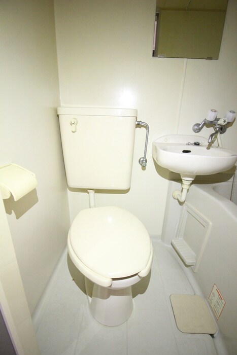 物件内観写真11　(トイレ)