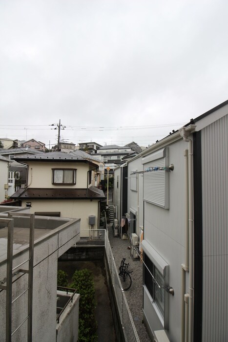 物件内観写真16　(室内からの展望)