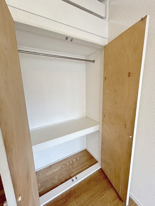 物件内観写真11　(収納)