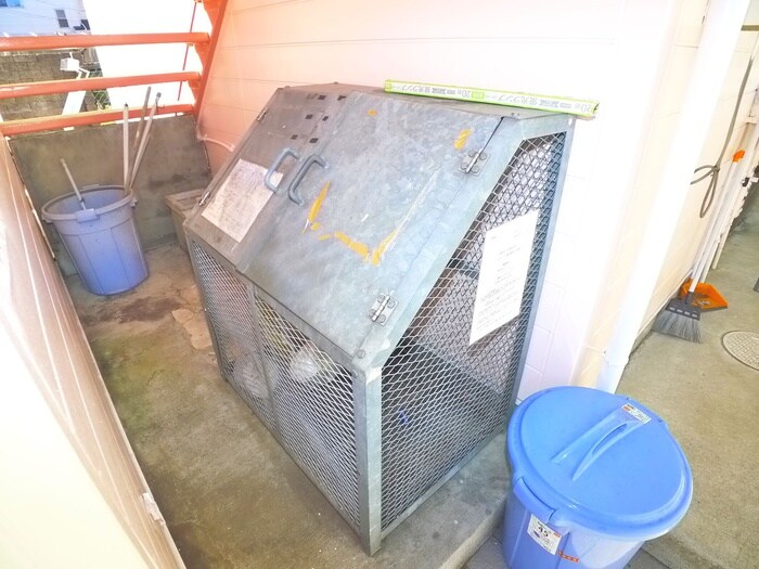 物件外観写真4　(建物設備)