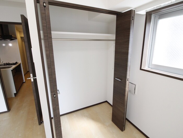 物件内観写真9　(収納)