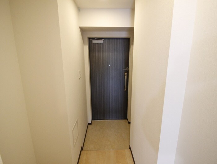 物件内観写真15　(玄関)