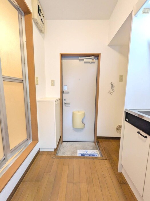 物件内観写真20　(玄関)